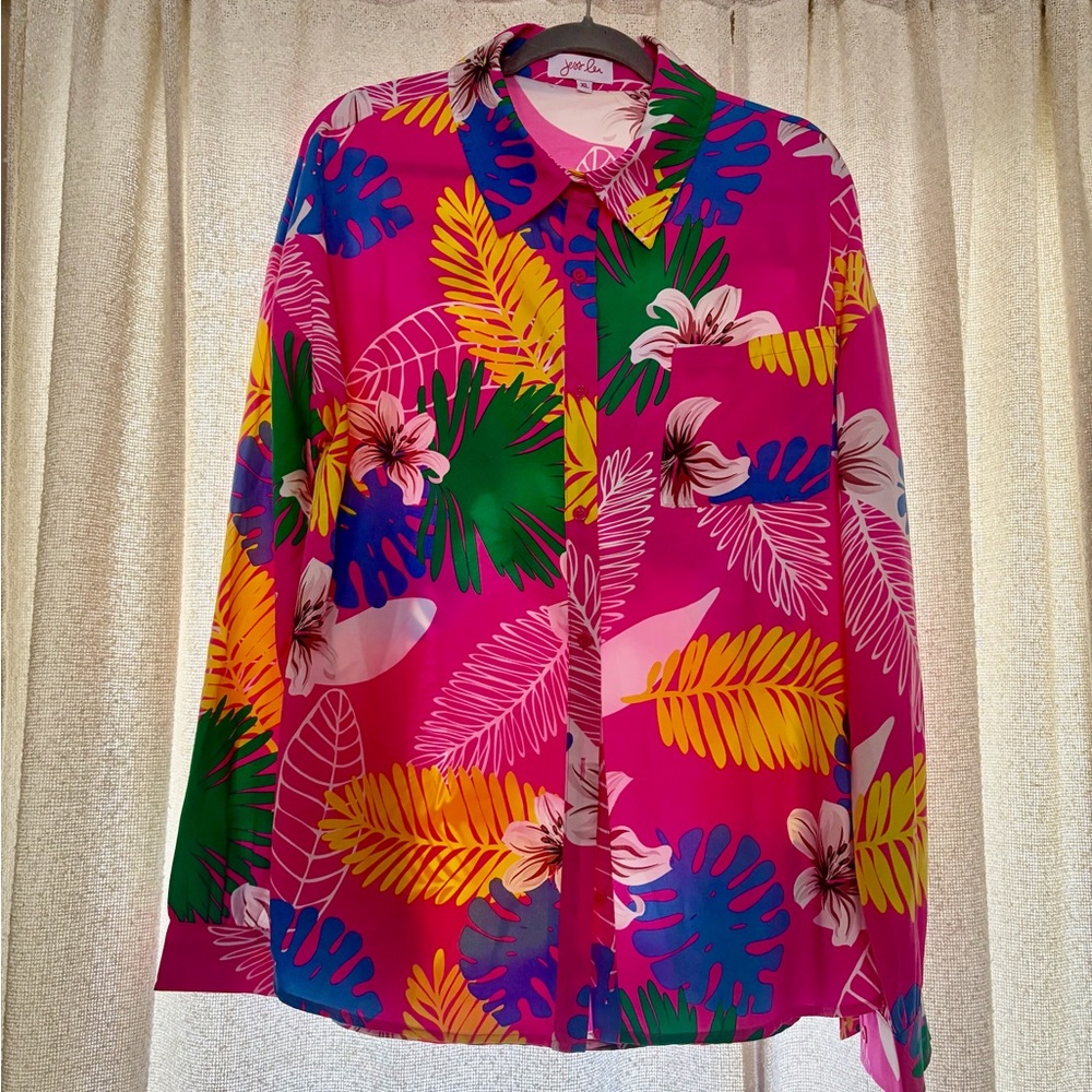 Jess Lea Pink Tropical Print Button-Front Blouse